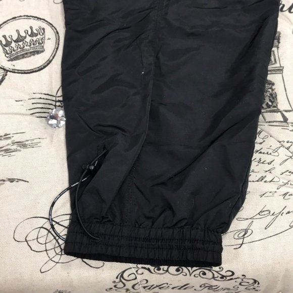 Calvin Klein Performance Plus Pull-On Cargo Pants - Picture 4 of 7